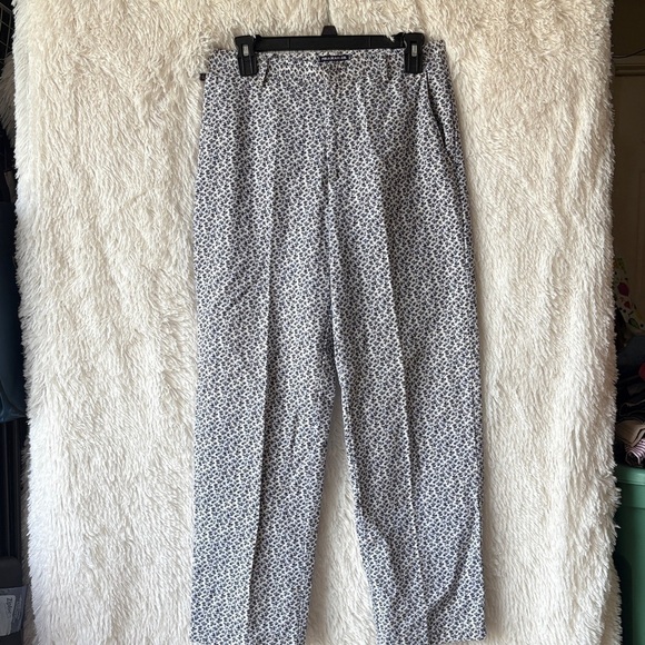 Ralph Lauren Pants - Ralph Lauren Women's Black and White  floral print design Straight Leg Pants